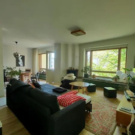 Cosy - Two Bedrooms, Sauna And Free Parking, Wi-fi 아파트 *