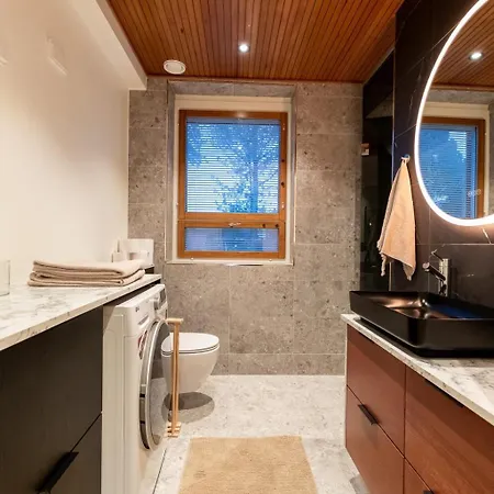 Cosy - Two Bedrooms, Sauna And Free Parking, Wi-fi * Jyväskylä