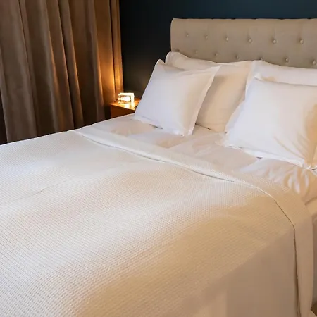 Cosy - Two Bedrooms, Sauna And Free Parking, Wi-fi Daire *