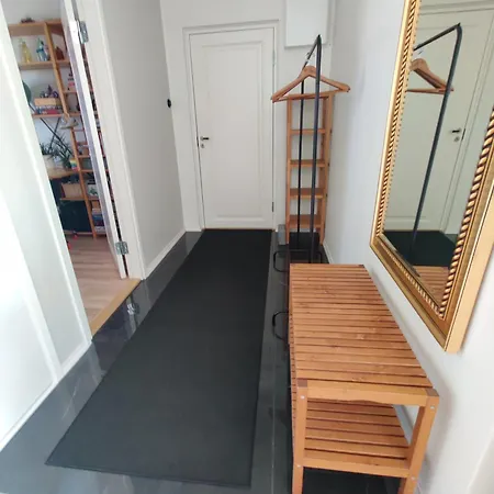 Cosy - Two Bedrooms, Sauna And Free Parking, Wi-fi Daire *