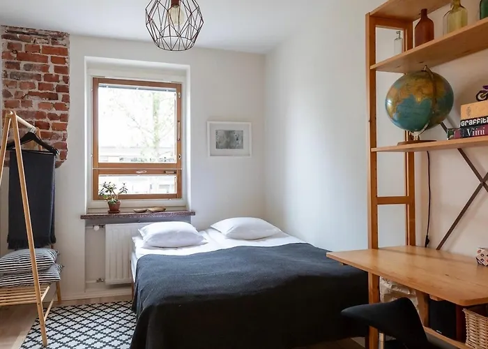 Cosy - Two Bedrooms, Sauna And Free Parking, Wi-fi